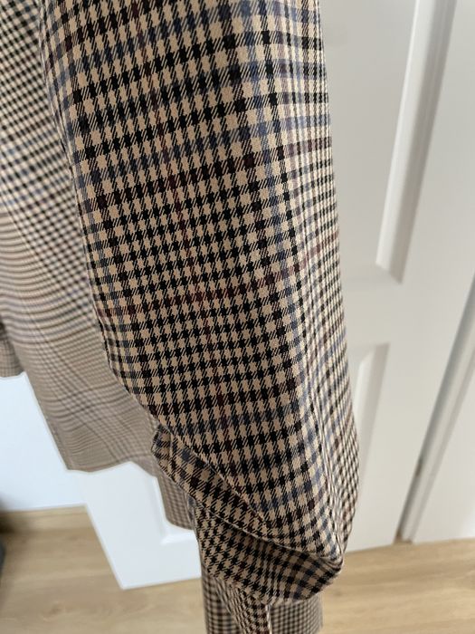 Sacou in carouri de primavara