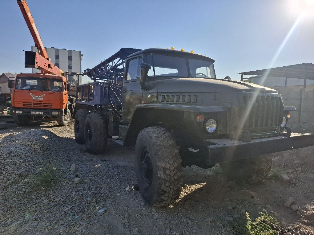 Продам буровую машину УГБ-1ВС