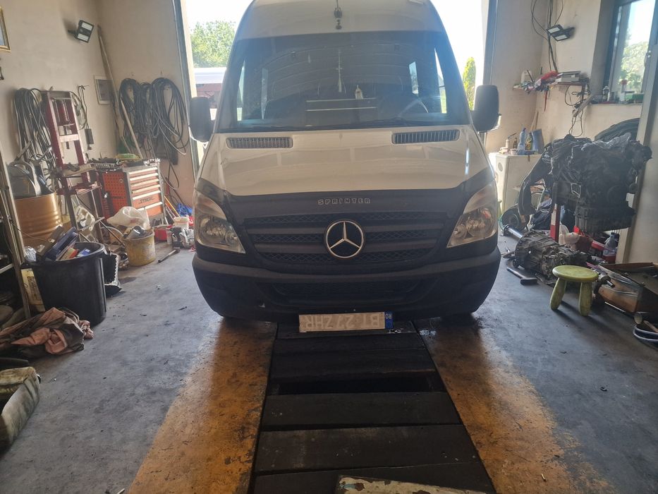 Vand fata mercedes sprinter
