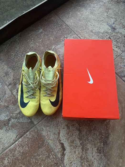 vând ghete mercurial vapor 16 KM modelul pro