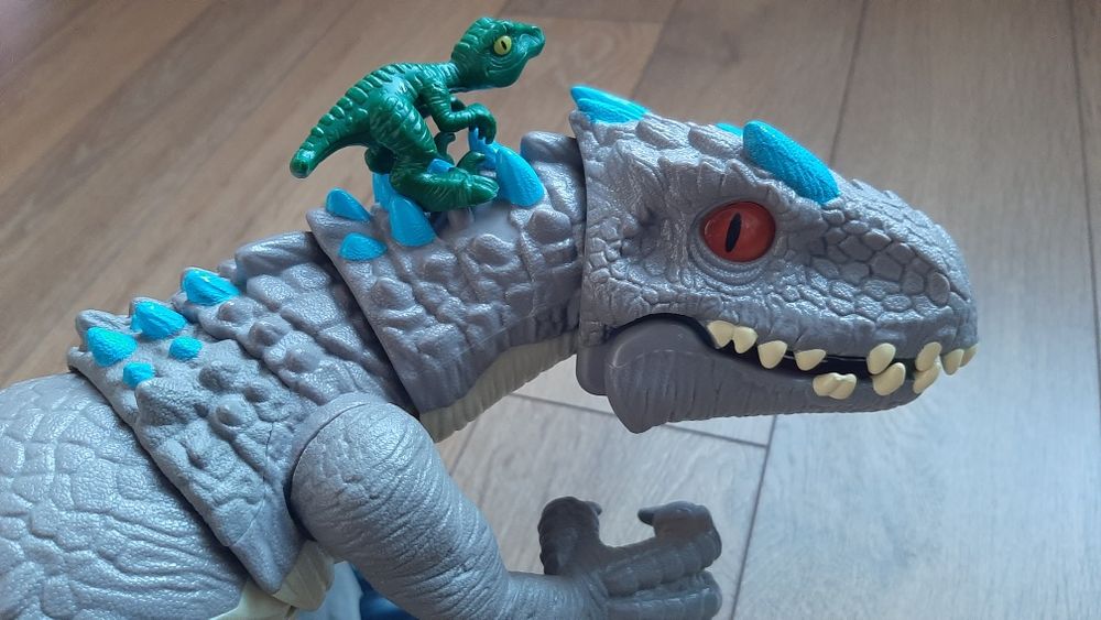 Подвижна фигура динозавър Jurassic World