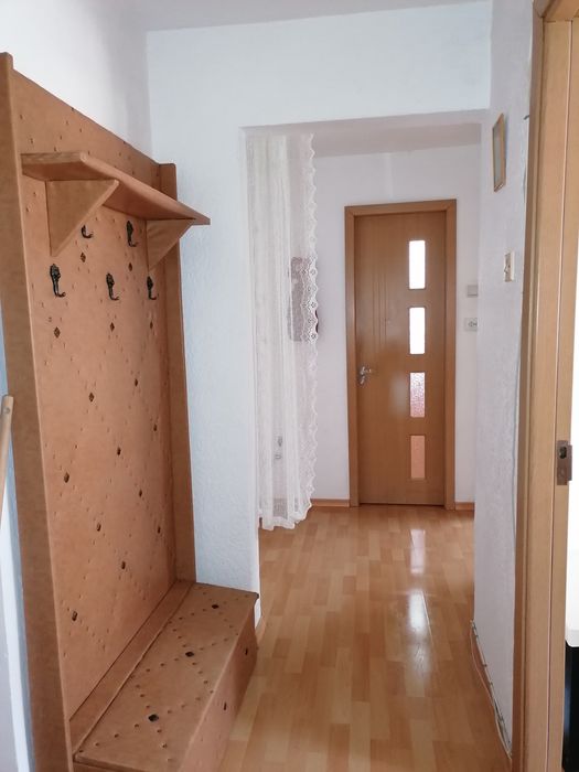 Închiriez apartament 2 camere decomandate