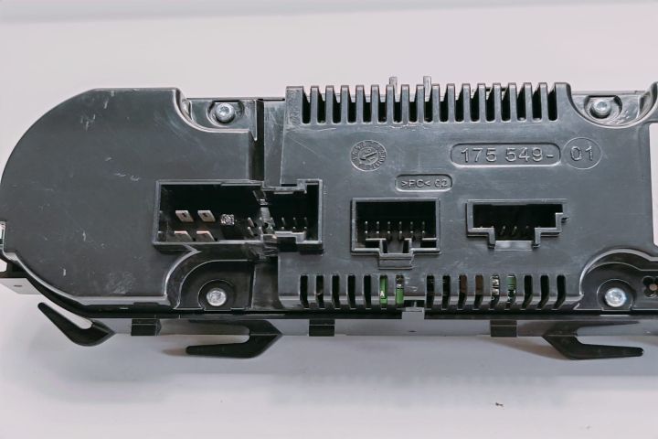 Panou comanda AC  A2469008415 / A2469010805 Mercedes-Benz CLA-Class