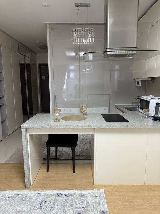 Сдам в аренду  1 комн,в бизнес классе,умный дом