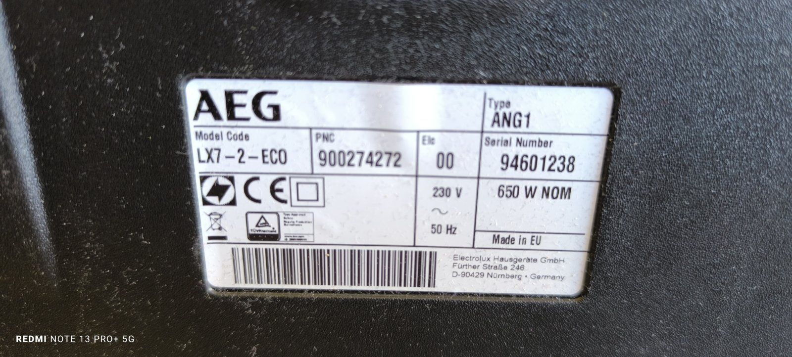 Продавам прахосмукачка AEG като нова!