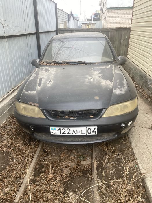 Опель ушастик 1997 года , на ходу , требует вложения