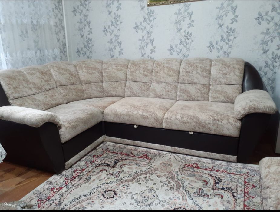 Диван + Кресло .