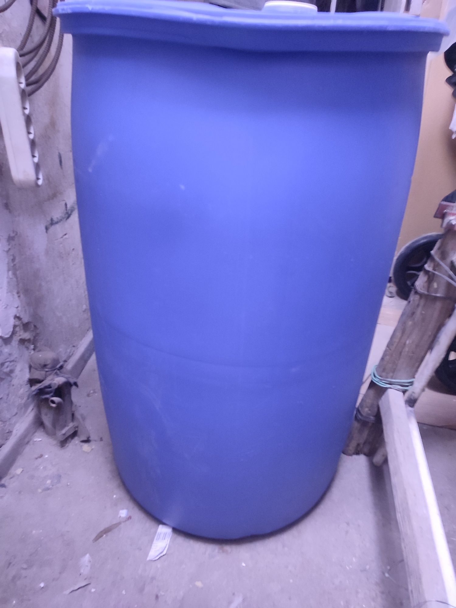 Butoi plastic 220.5buc