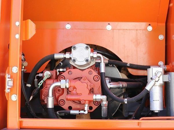 Экскаватор 0.7куб АВТОМАТ