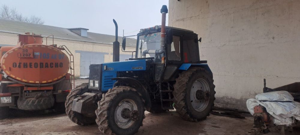 Трактор беларус продается