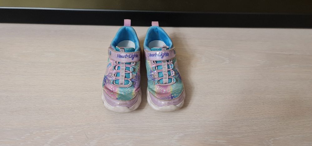 adidasi skechers copii