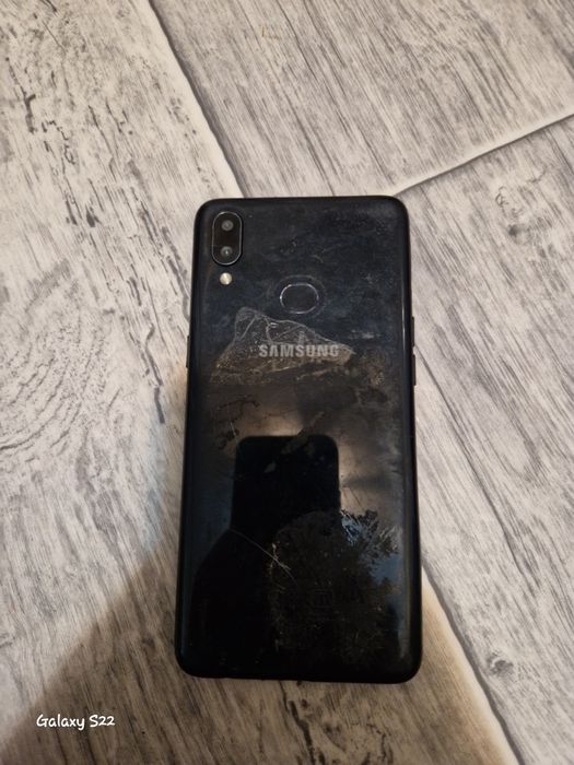 Продам телефон Samsung a10s