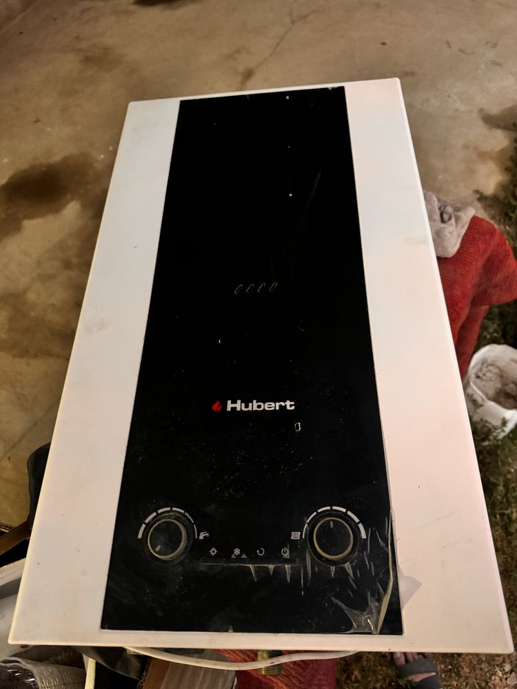 настенный печь Hubert
