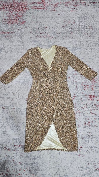 Вечернее платье паетки
