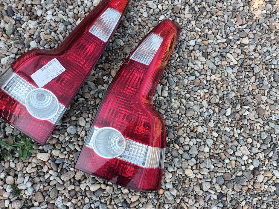 ляв и десен стоп за волво в50 VOLVO V50