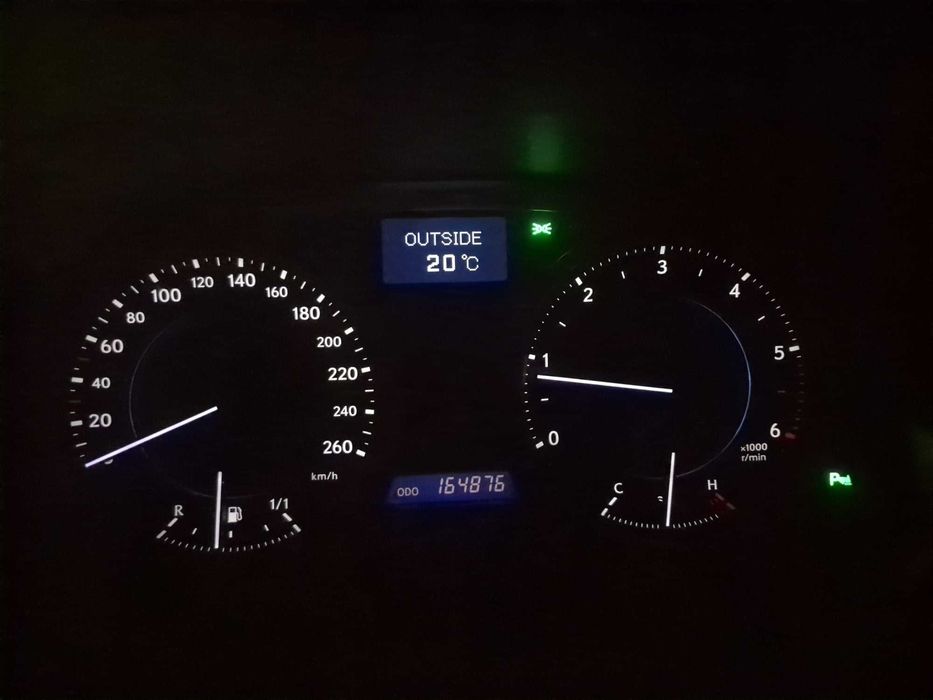 Lexus IS 220d 165000 км