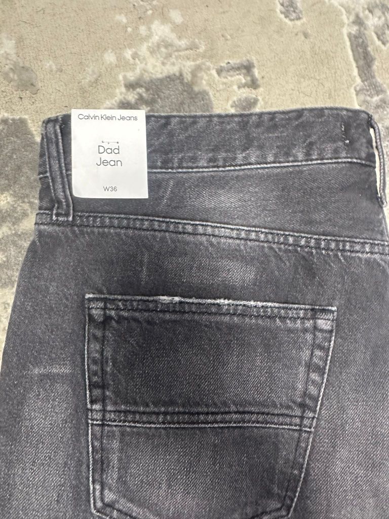 Blugi calvin Klein