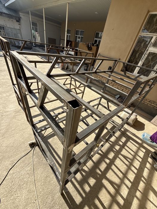 Двух ярусиный кровать