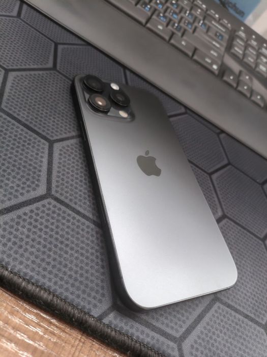 Apple iphone 16 pro max