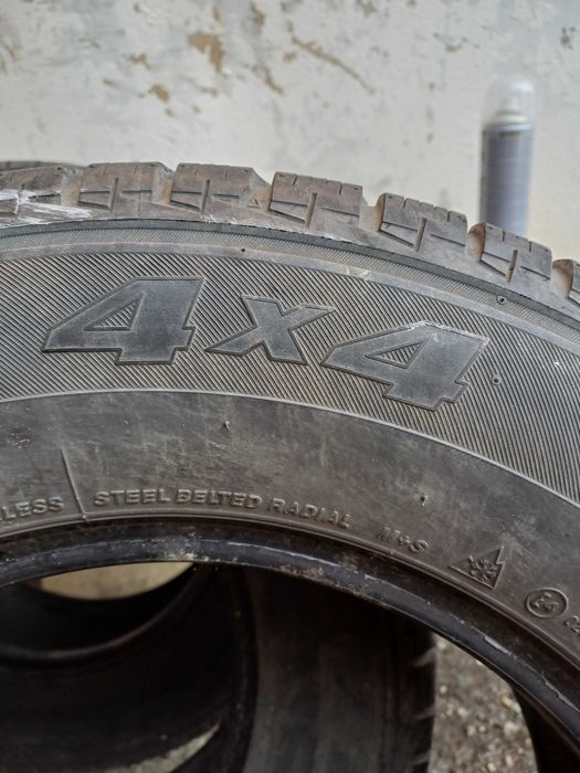 Гуми за джип  16 цола 4×4
