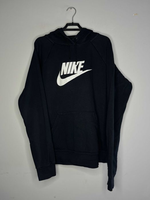 Nike Sporstwear Essential Hoodie Дамско Горнище
