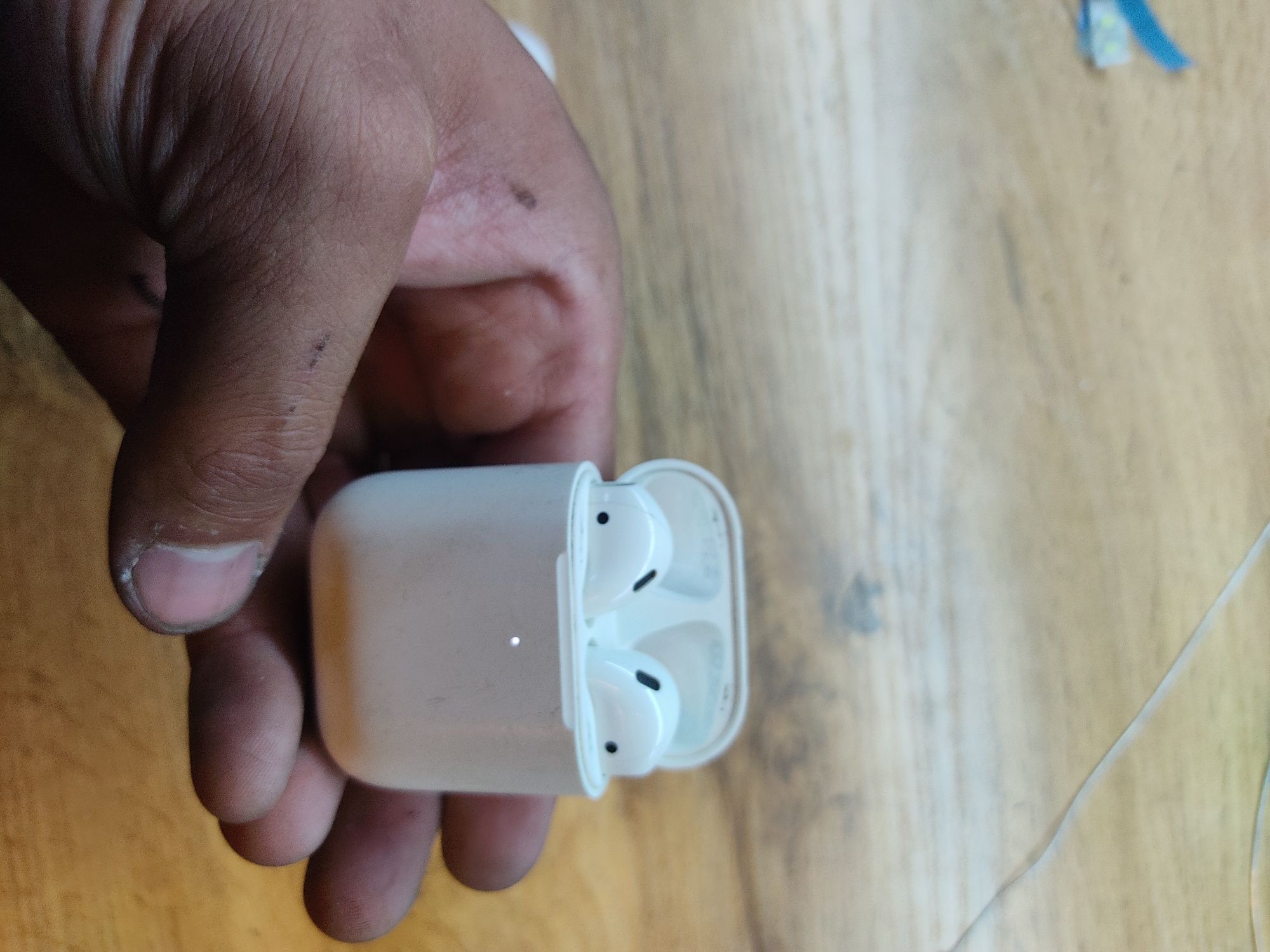 Airpods 2.1 Airpods 2.2 sotiladi ikkalasi 100% Original