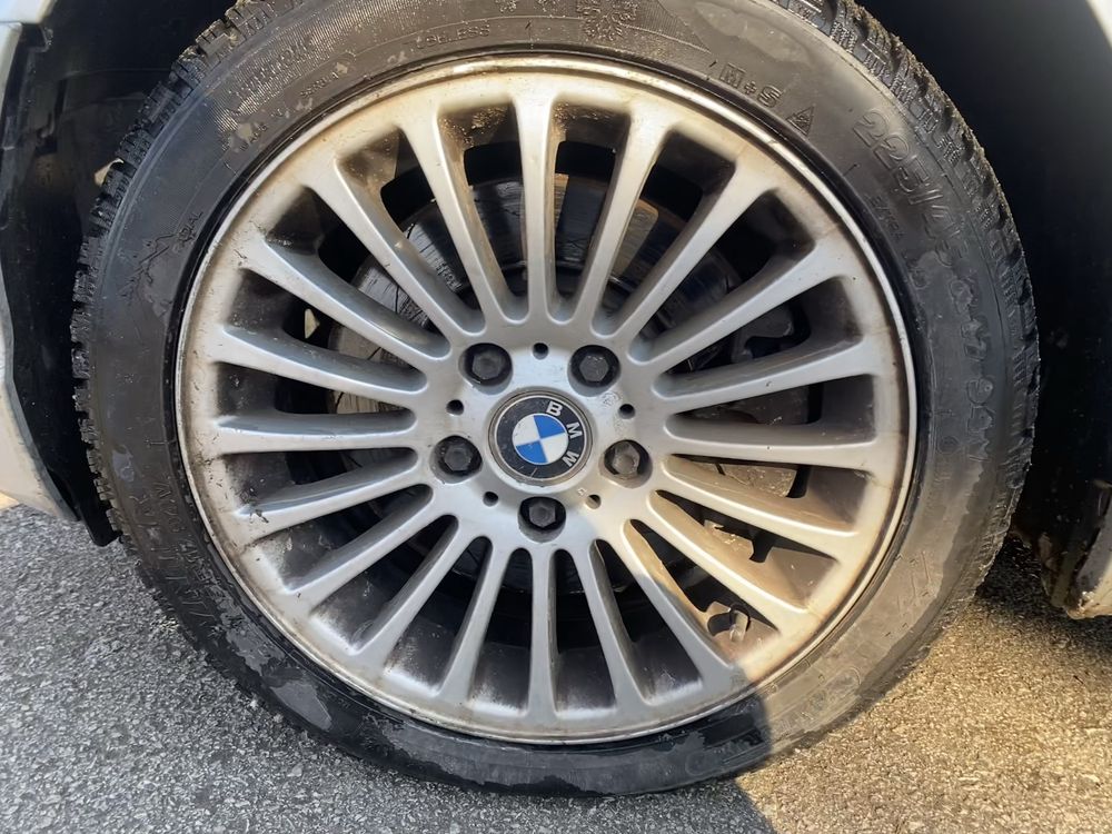 BMW E46 Facelift комби M54B30TU 231 коня НА ЧАСТИ!