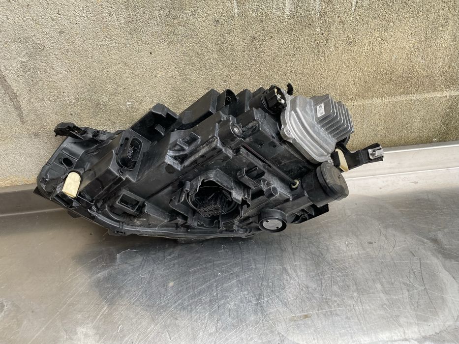 Far dreapta full led Vw T Cross an 2018-2021 cu defecte