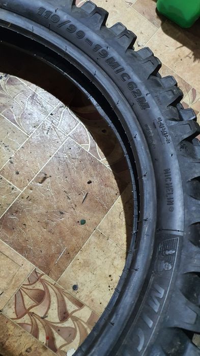 Anvelopa 110 90 19 Med/Soft Michelin Starcross 6