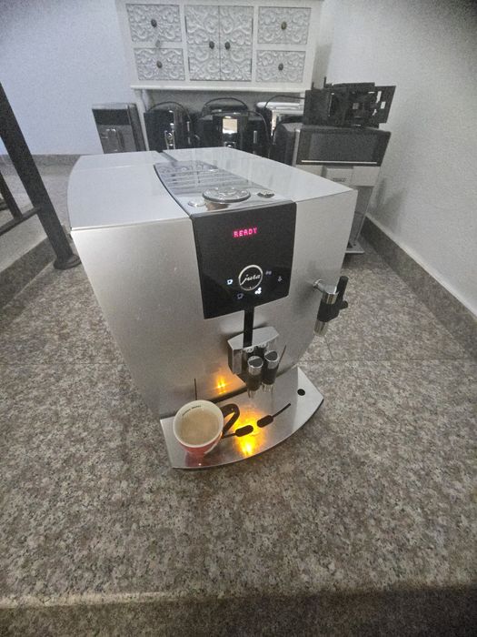 Кафемашина Jura j701