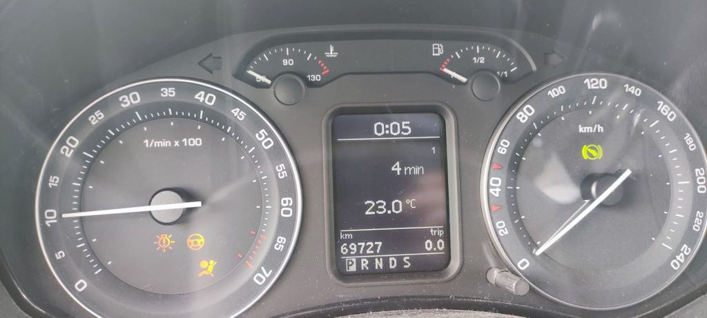 Cutie Viteze DSG Skoda Octavia 2 1.6 FSI 6 Trepte Cod HTM