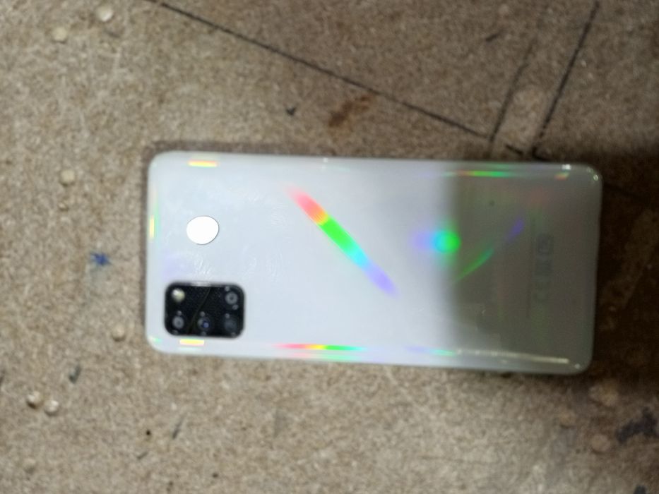 Продам сотка  Samsung