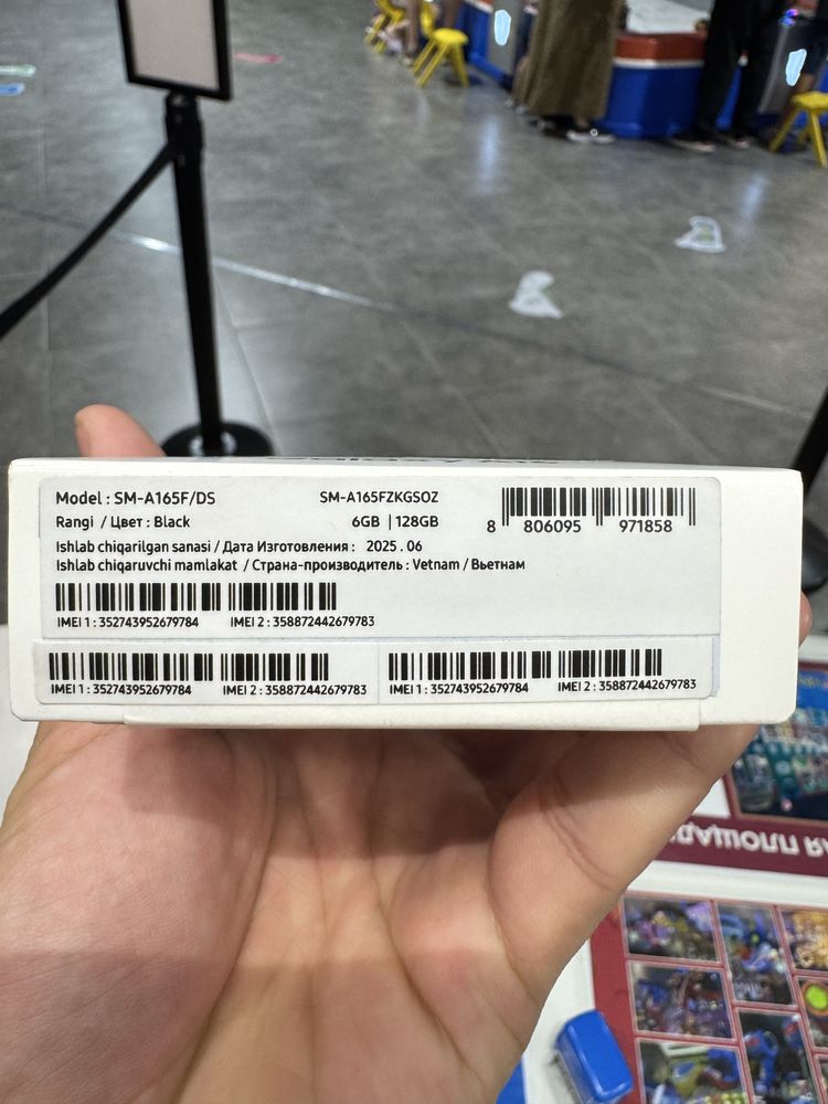 Samsung A16 yengi karobkasidan ochilmagan