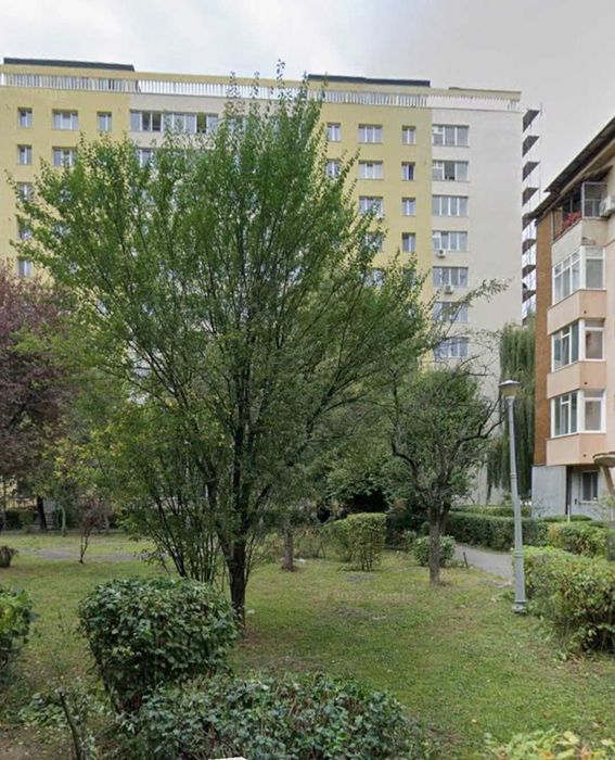Apartament 3 camere -Strada Victor Babeș, Bloc 19