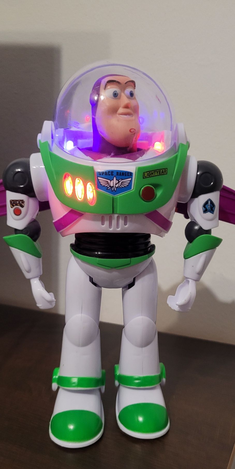 Vand figurina Buzz Lightyear