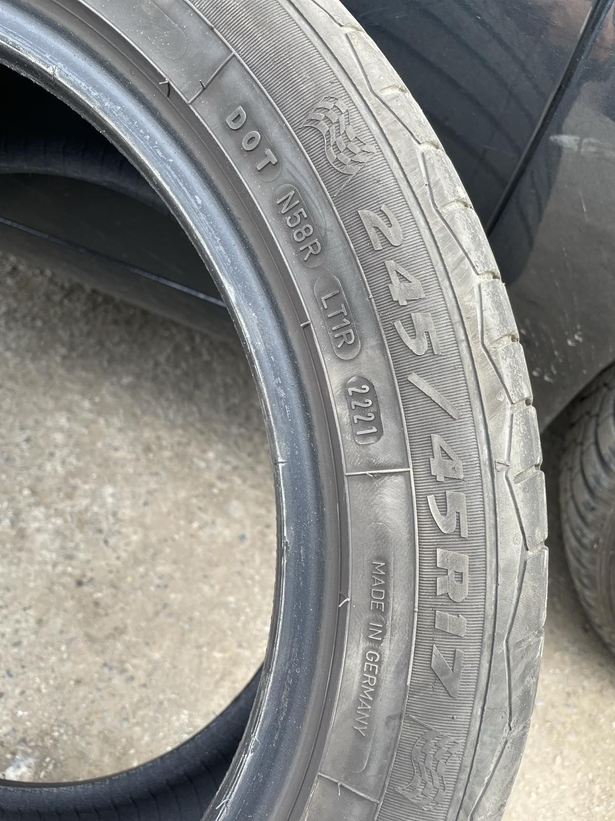 2бр.Continental 255/35R21 летни