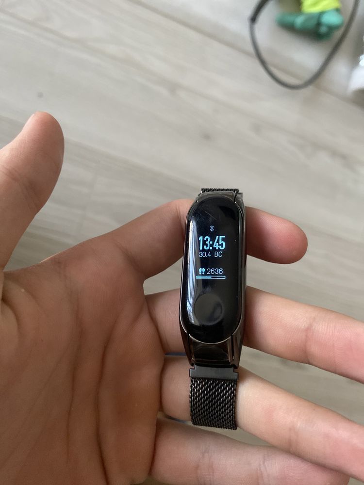 Mi band 3 с зарядкой и металлический ремешок