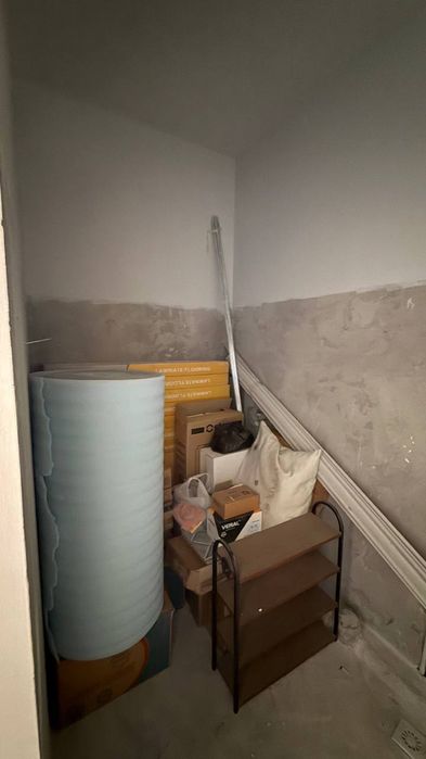 Srochan Nazarbek mevazor maxallasida arzon kvartira sotiladi