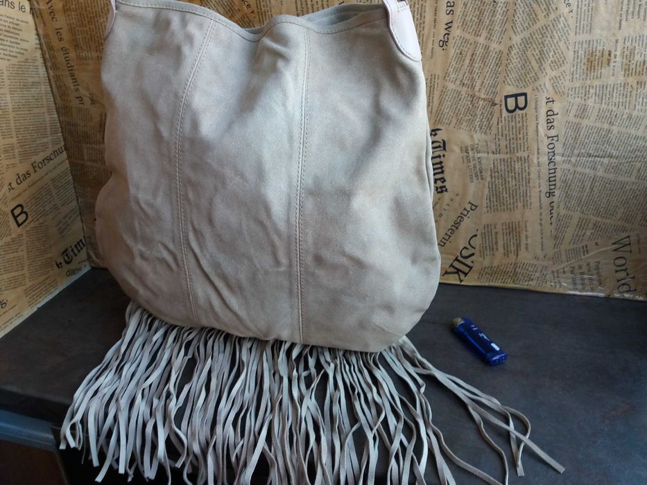 дамска чанта,велурена торба с ресни-естествен велур,кожа