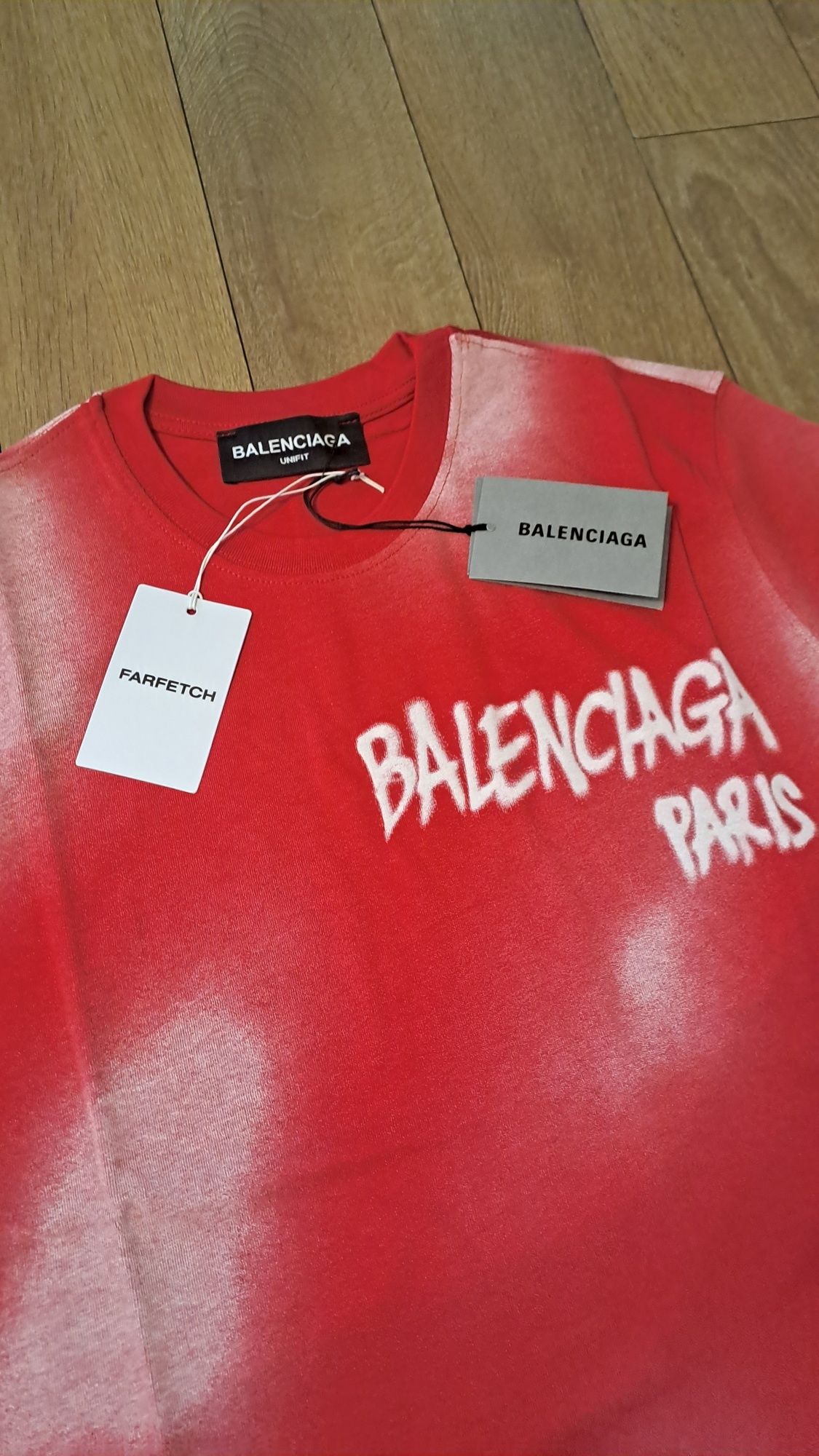 Тениска Balenciaga