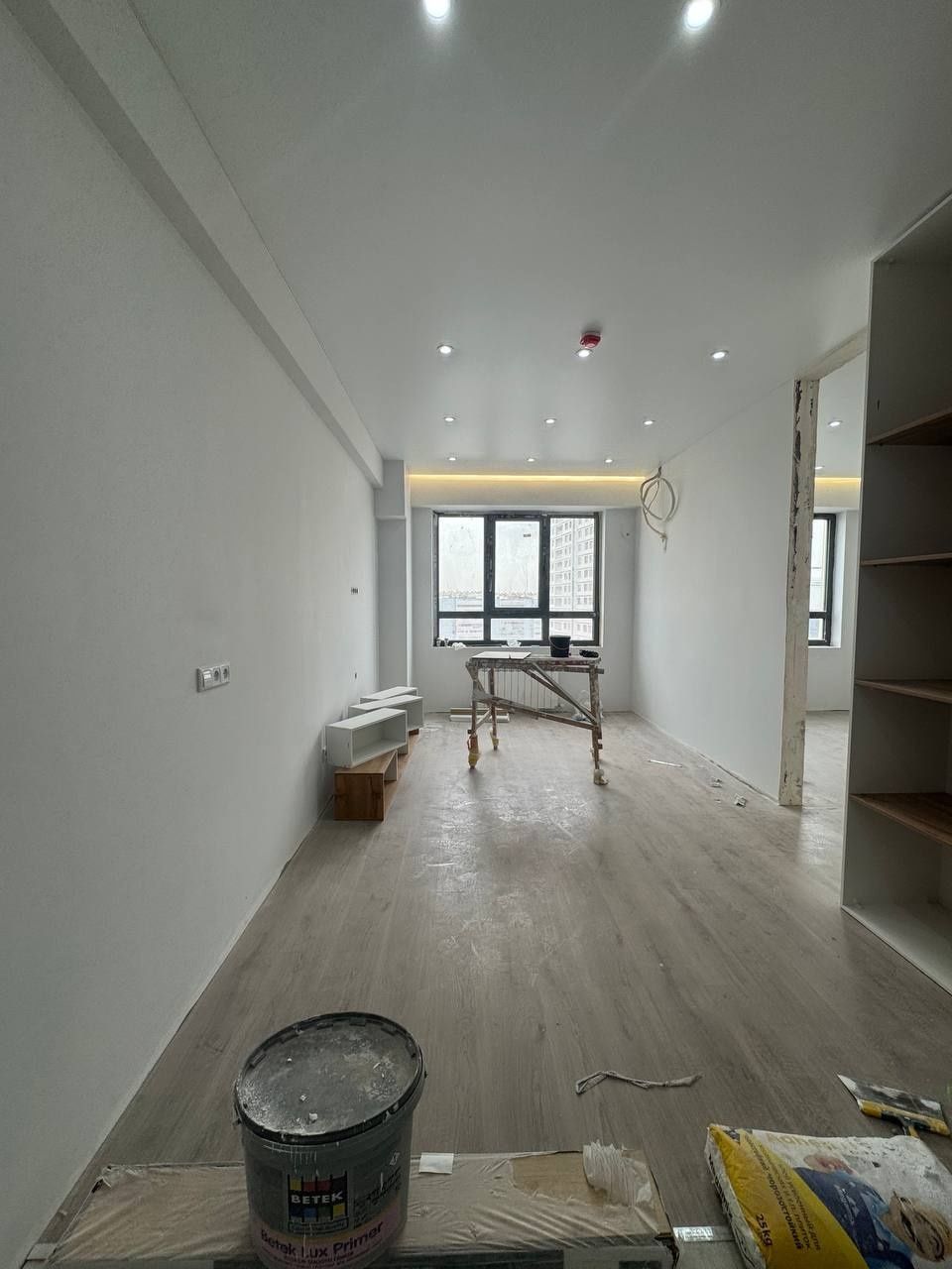 Дархан ЖК Акай Сити срочно продается 2/16/25 50м² законченный ремонт