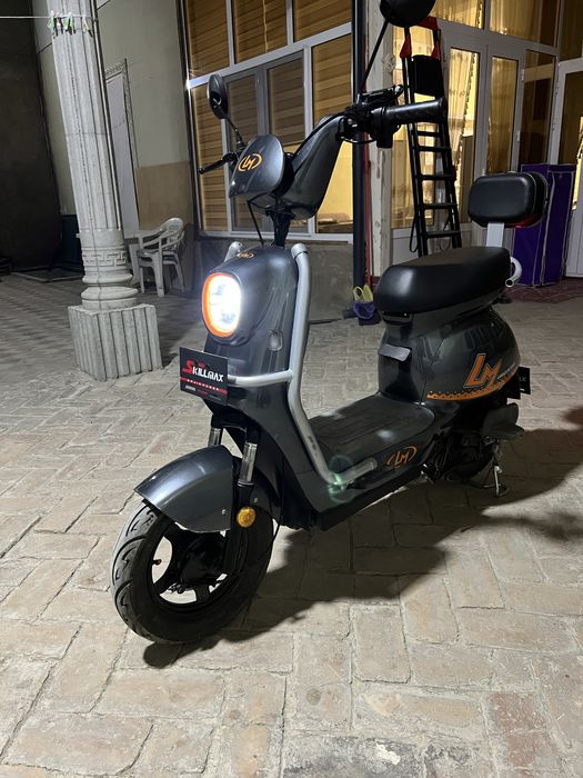 skuter skillmax sotiladi