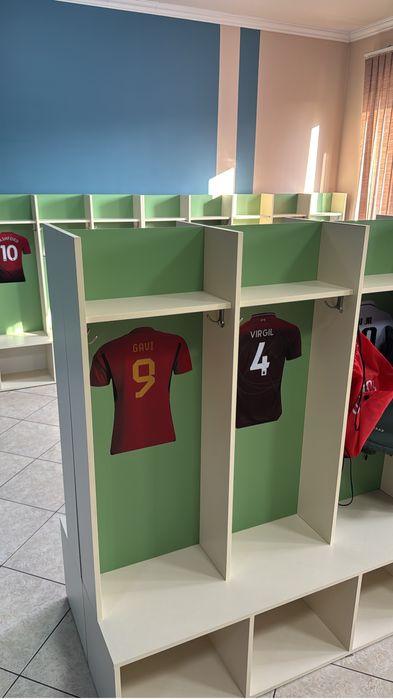 Продам раздевалки детские