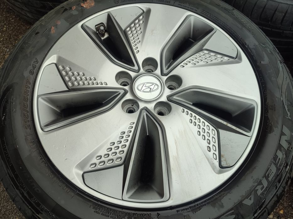 17" оригинални алуминиеви джанти за Hyundai/Kia.