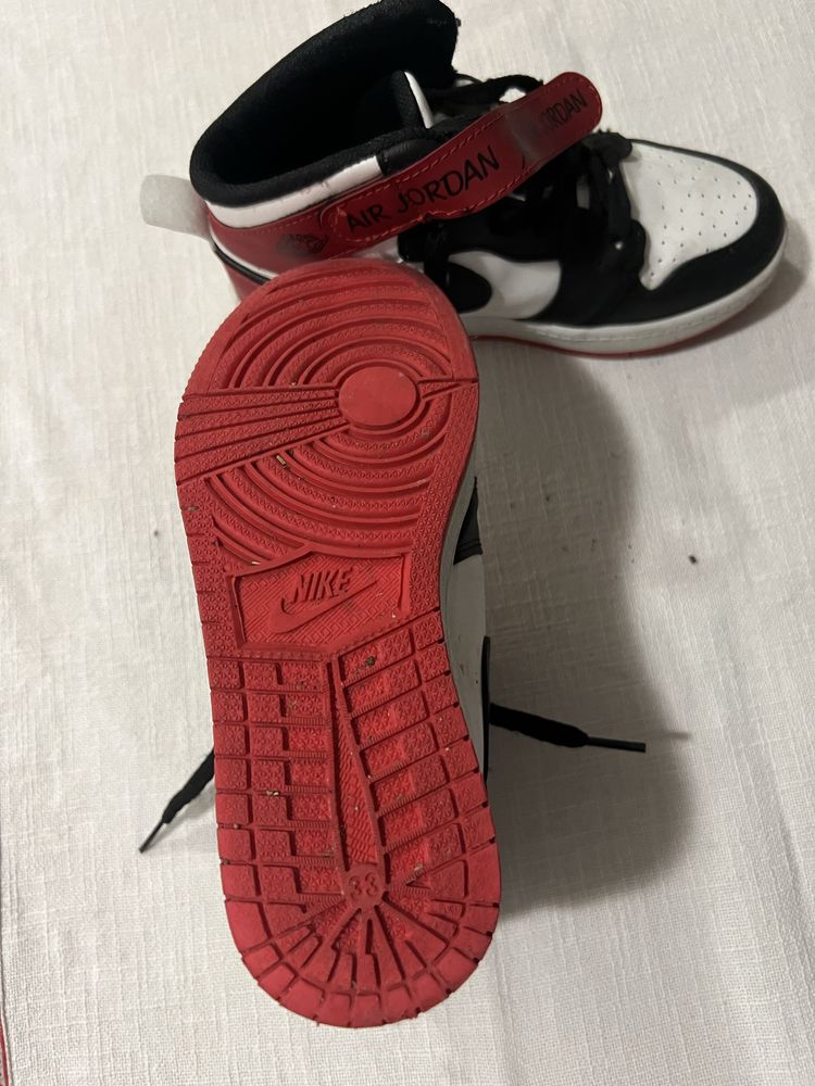 Продавам маратонки Nike …