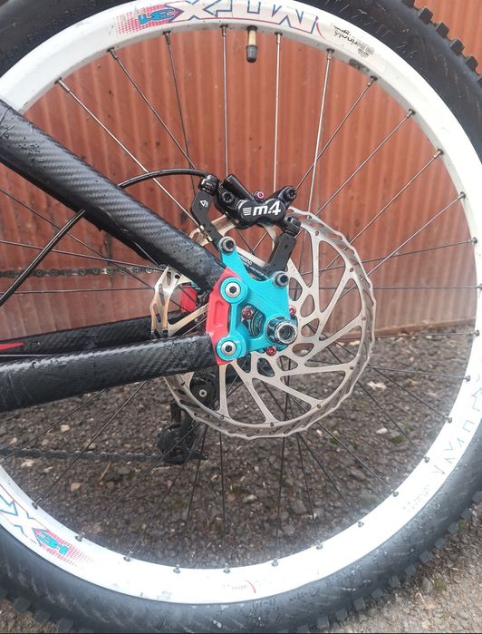 Vând bicicleta Giant faith 1