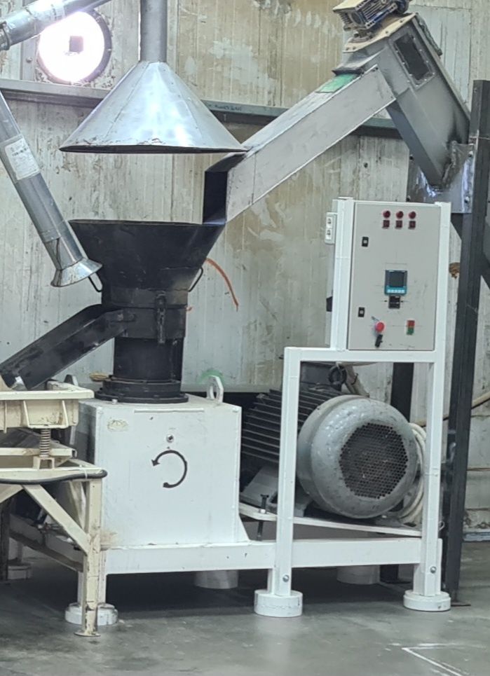 Presa peleti 37 kw