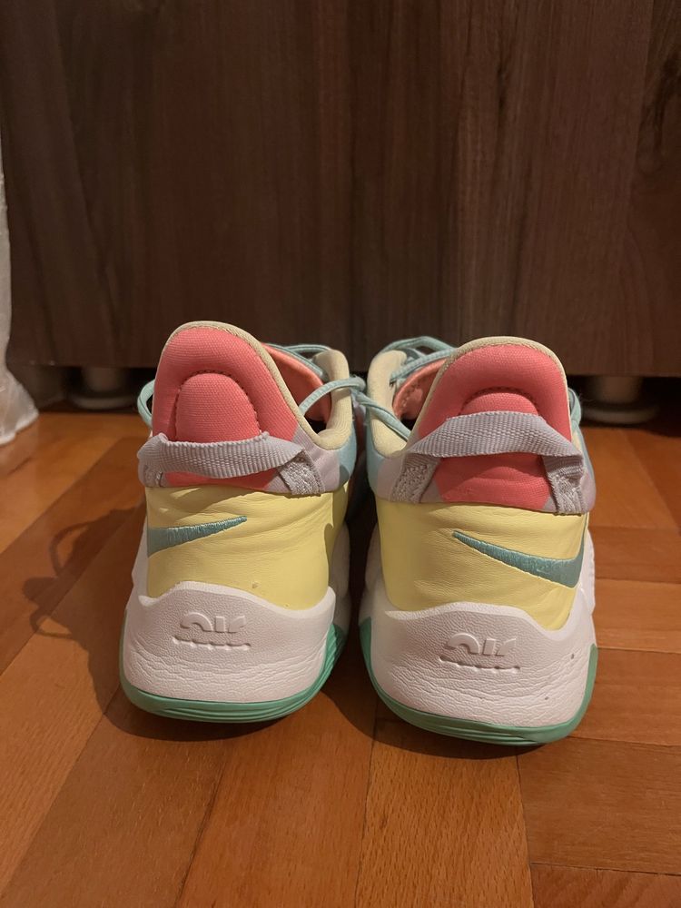 Nike Pg 5 'Daughter'