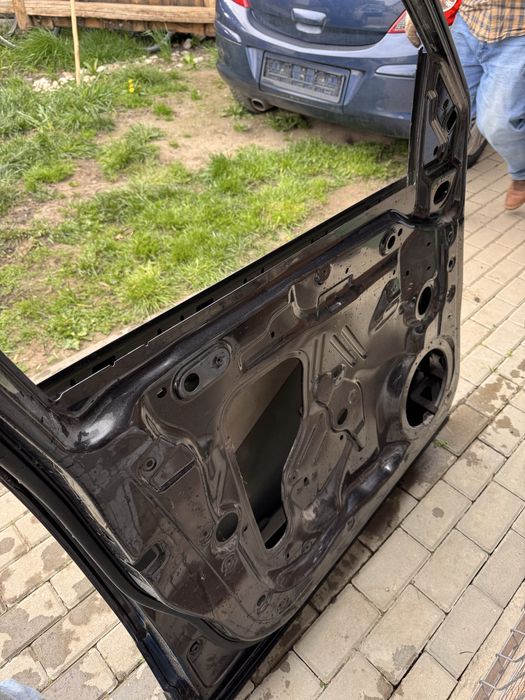 Usa stanga fata sofer Audi Q5 8R