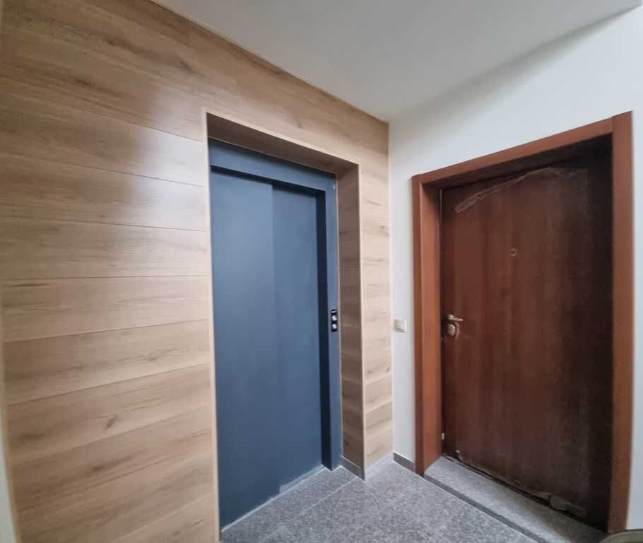 Продава се Многостаен апартамент в Благоевград, Идеален център - 147 кв.м за 1293 €/кв.м - Снимка #7